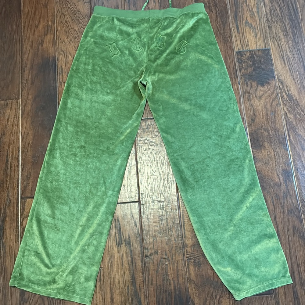 Y2K style BCBG Maxazria green wise leg sweat pants